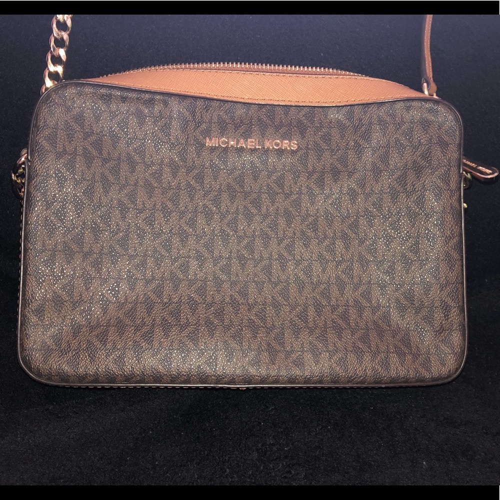 MK purse